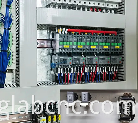 High Precision Automatic Machining Center CNC VMC850 Vertical Milling Machine VMC